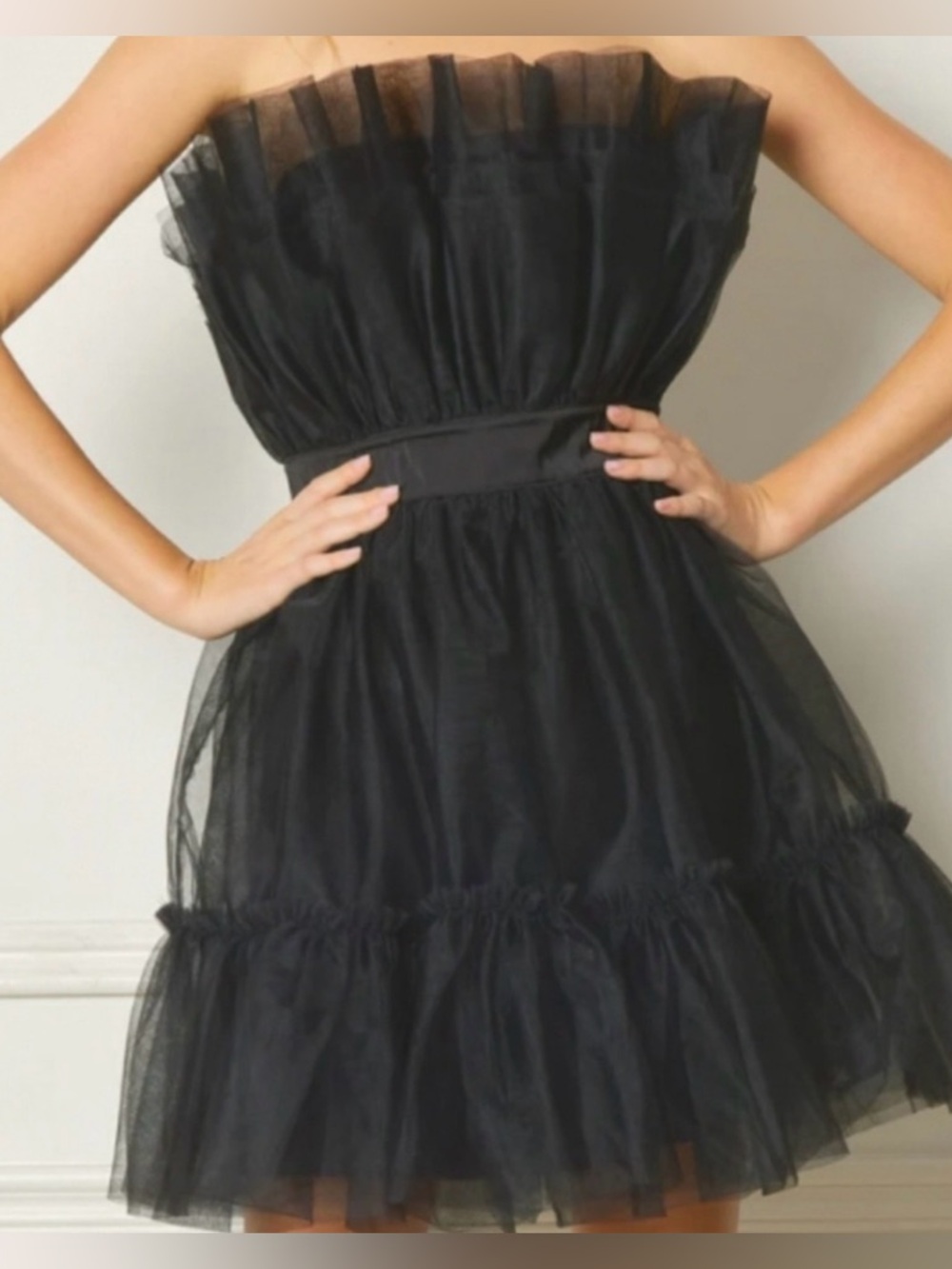 DANCE & MARVEL - Black Strapless Tulle Dress
